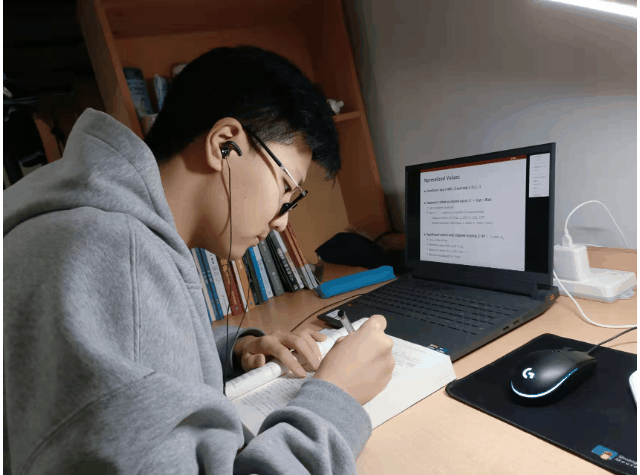 全力保障！疫情下的教学科研更显“智慧”“温度”和“担当”