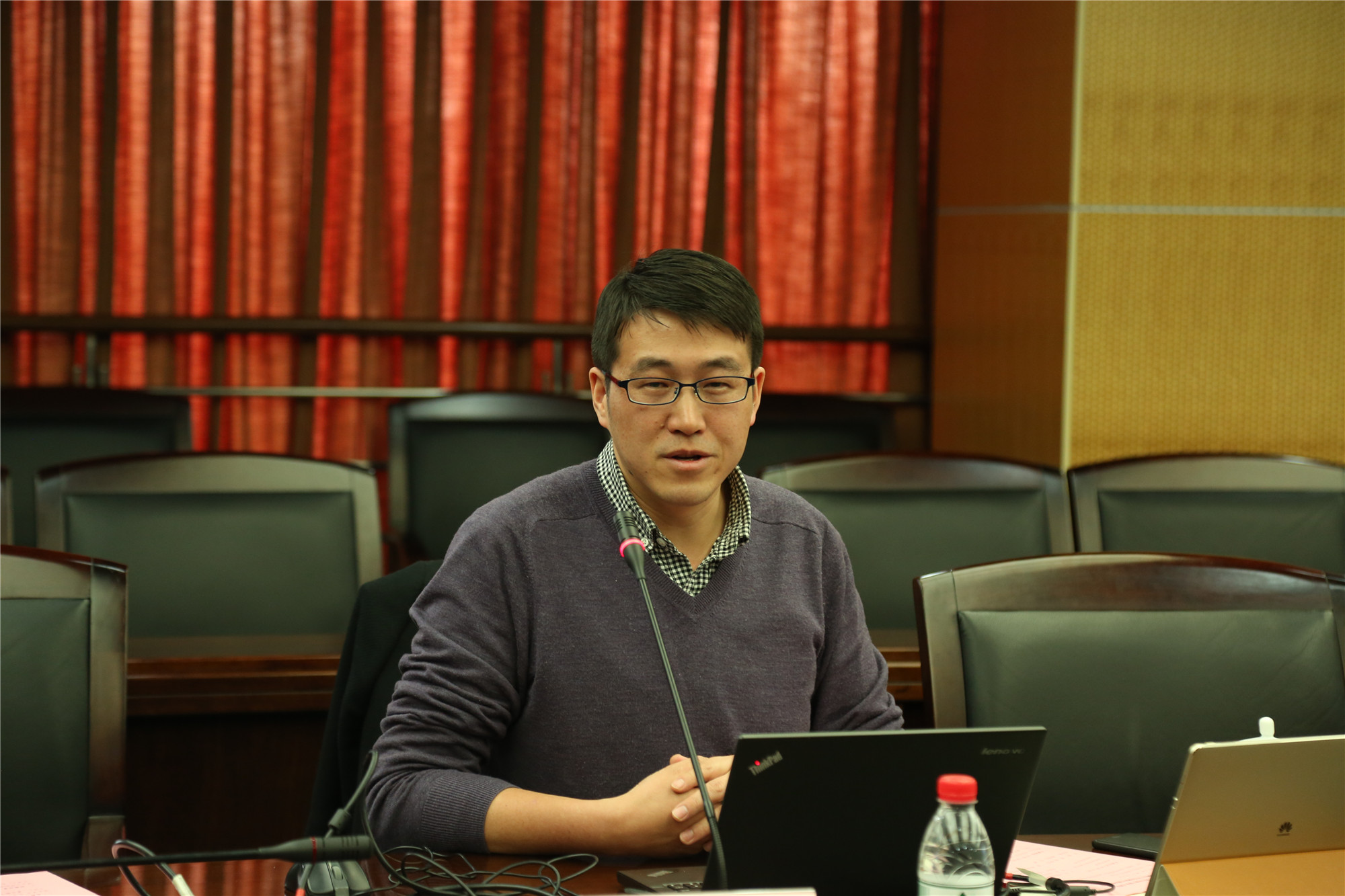 复旦大学学工部副部长赵强讲话最后,复旦大学学工部副部长赵强应邀作"